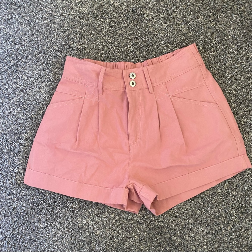 NWT LoveRiche Women's Blush Pink Shorts